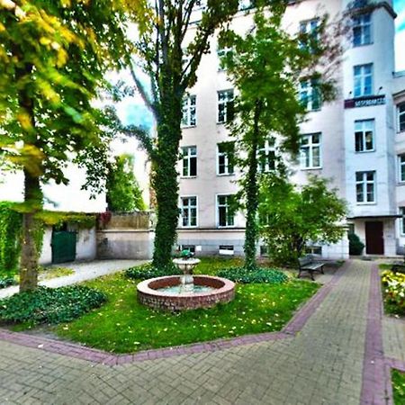 Nathan'S Villa Hostel 바르샤바 외부 사진