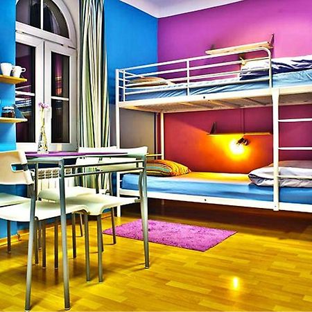 Nathan'S Villa Hostel 바르샤바 외부 사진